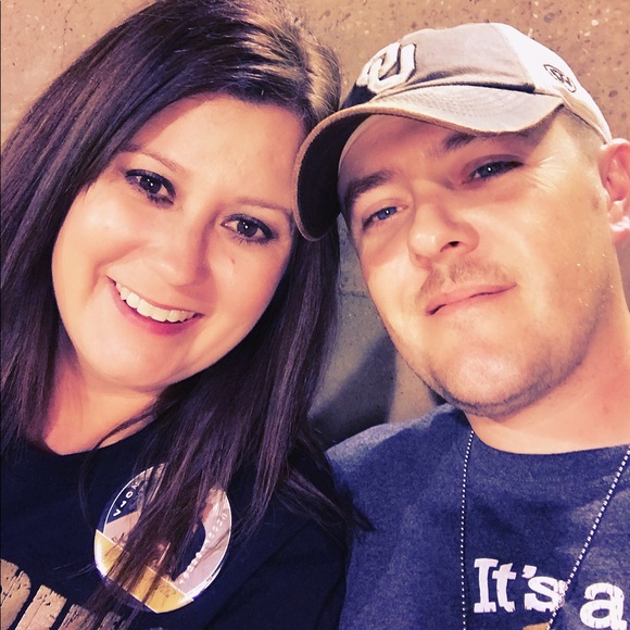 Meet your Posher, Kyle - Picture 1 of 1